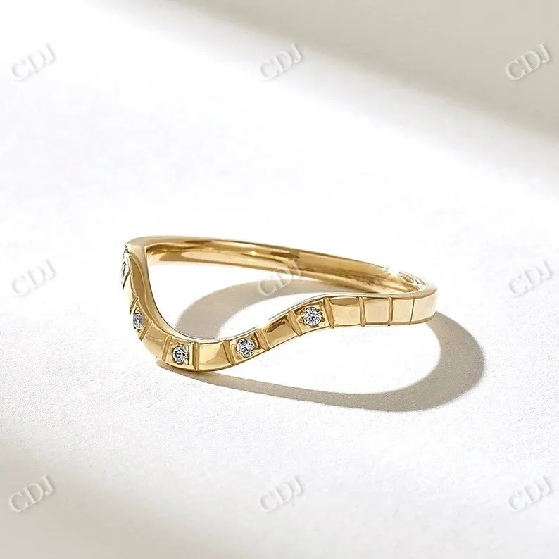 0.05CTW Square Pattern Arch Lab Grown Diamond Wedding Band