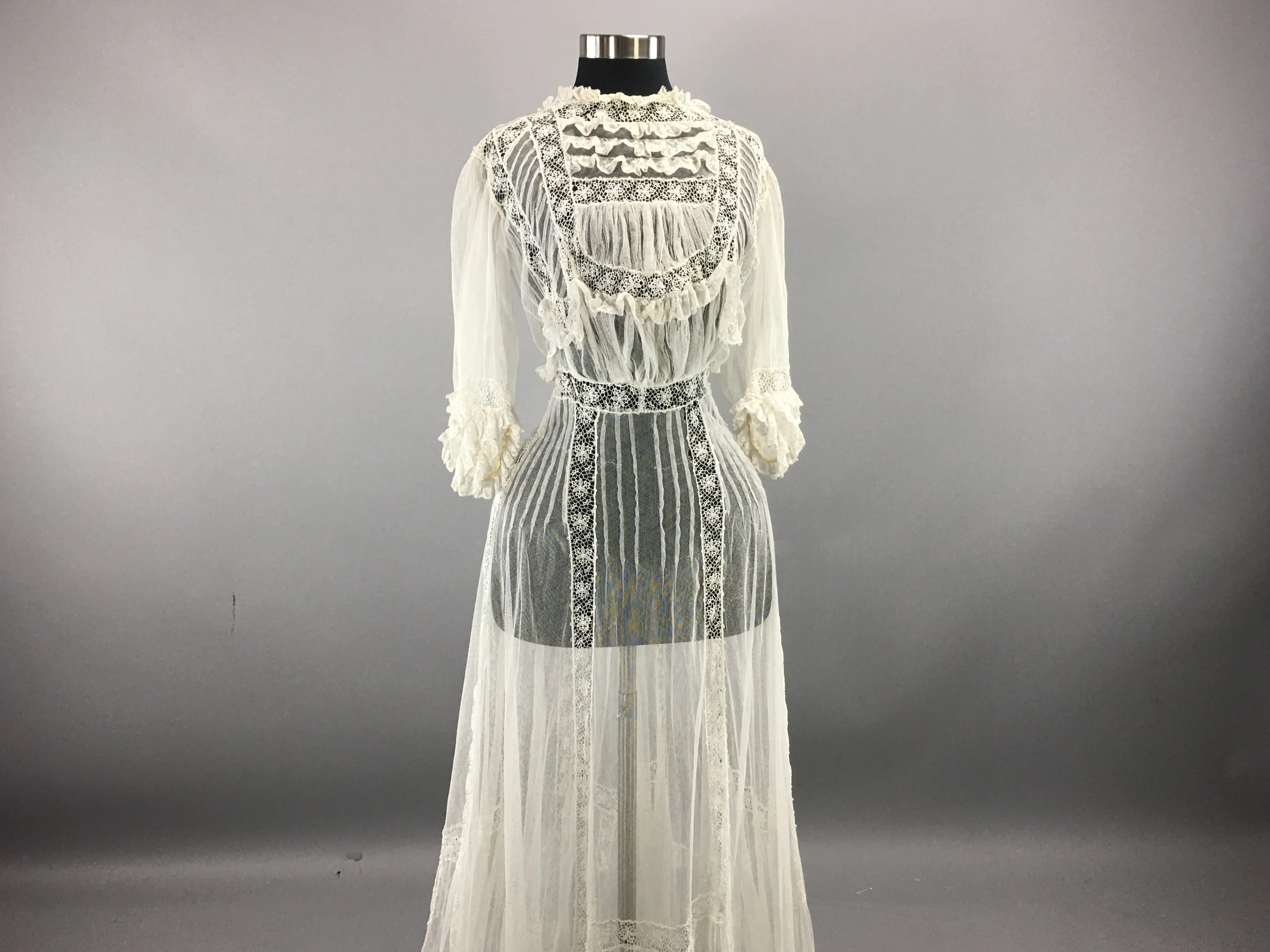 00&#x2019;s Edwardian White Lace And Net Dress Drop Bosom