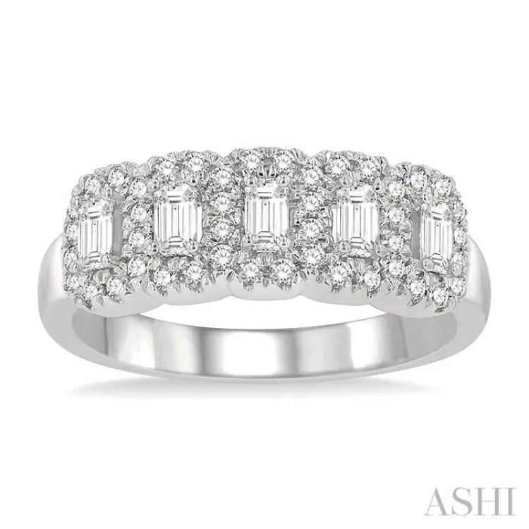 1 ctw Octagonal Shape 5 Stone Emerald & Round Cut Diamond Halo Wedding Band in 14K White Gold