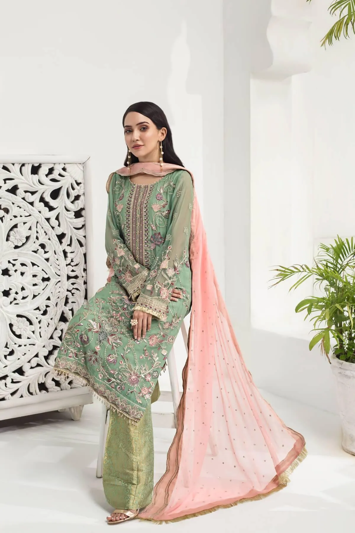 Alizeh Embroidered Chiffon Collection – Daisy Lavender