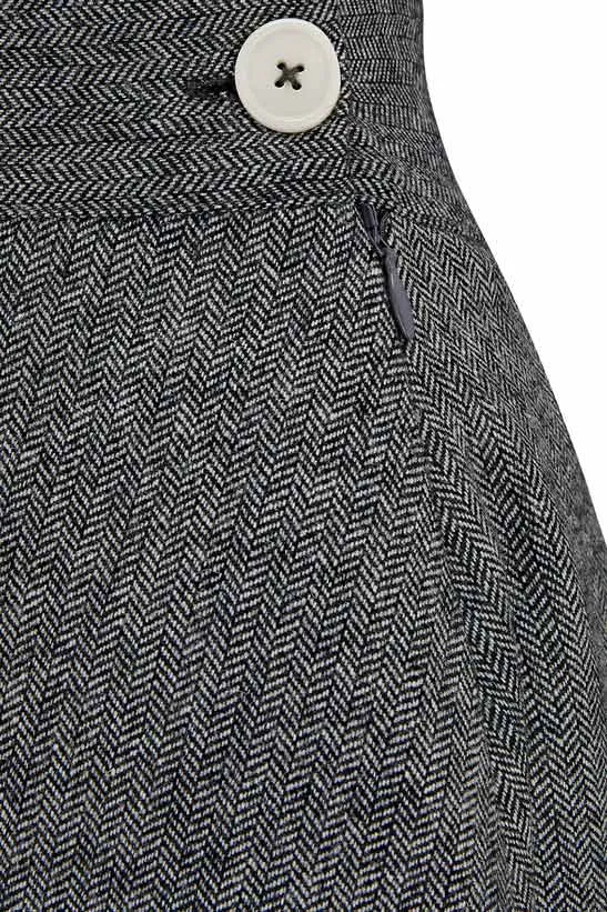 Classic 1940s Style A-Line Skirt in Grey Herringbone