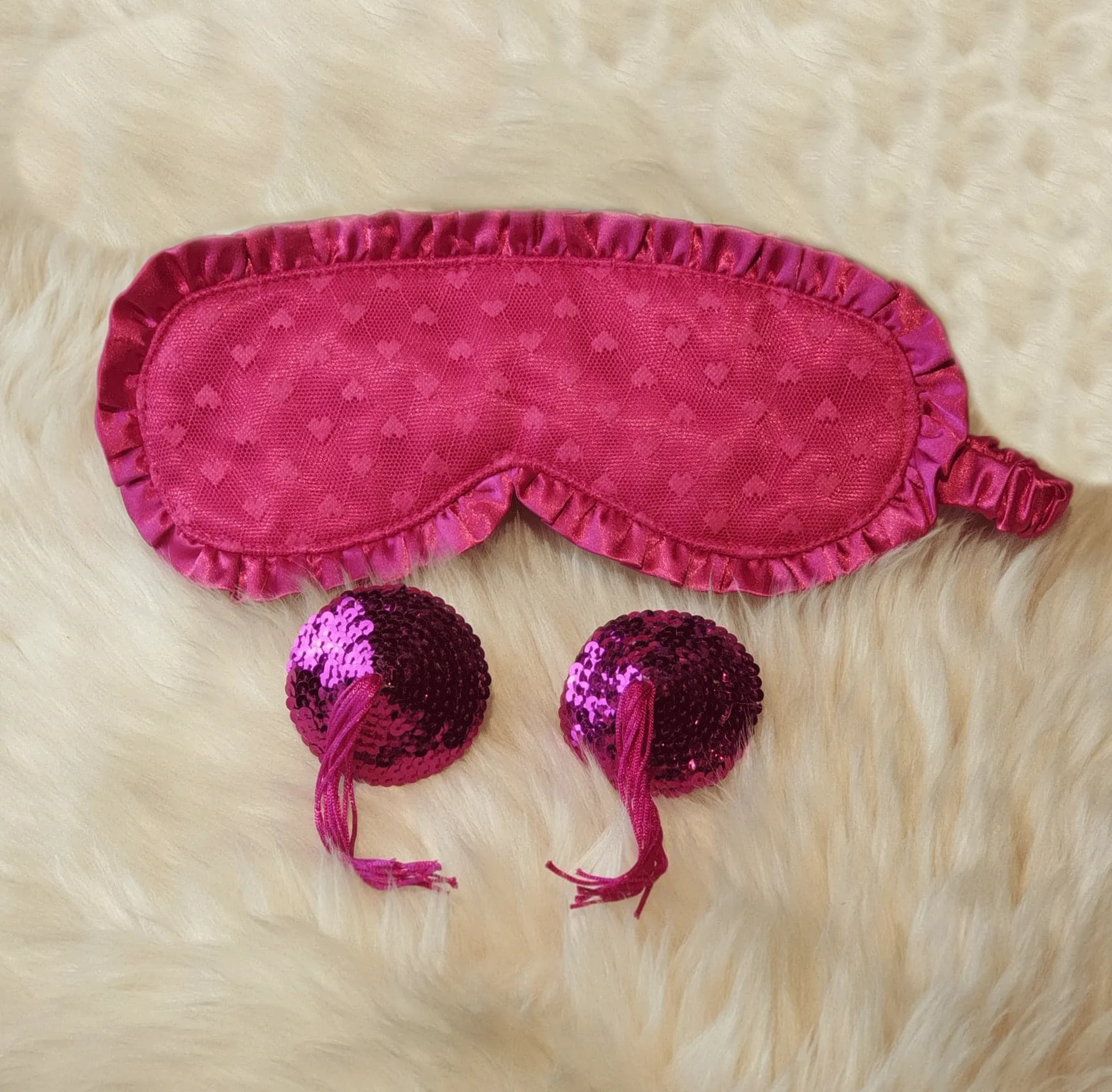 Eye mask Heart Tassel Set