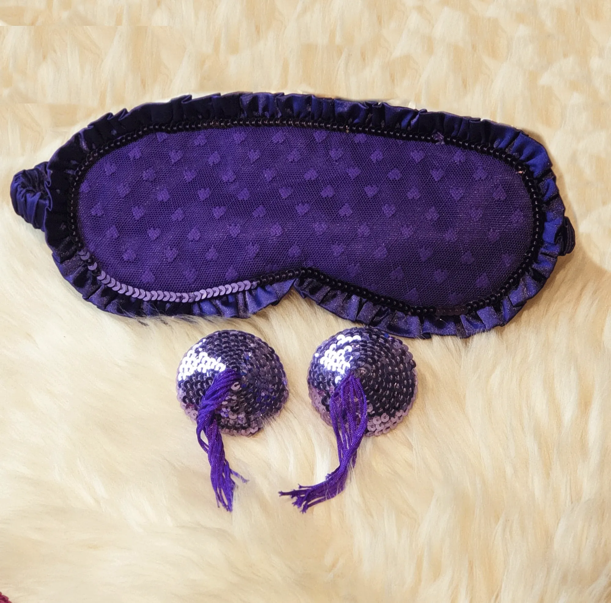 Eye mask Heart Tassel Set