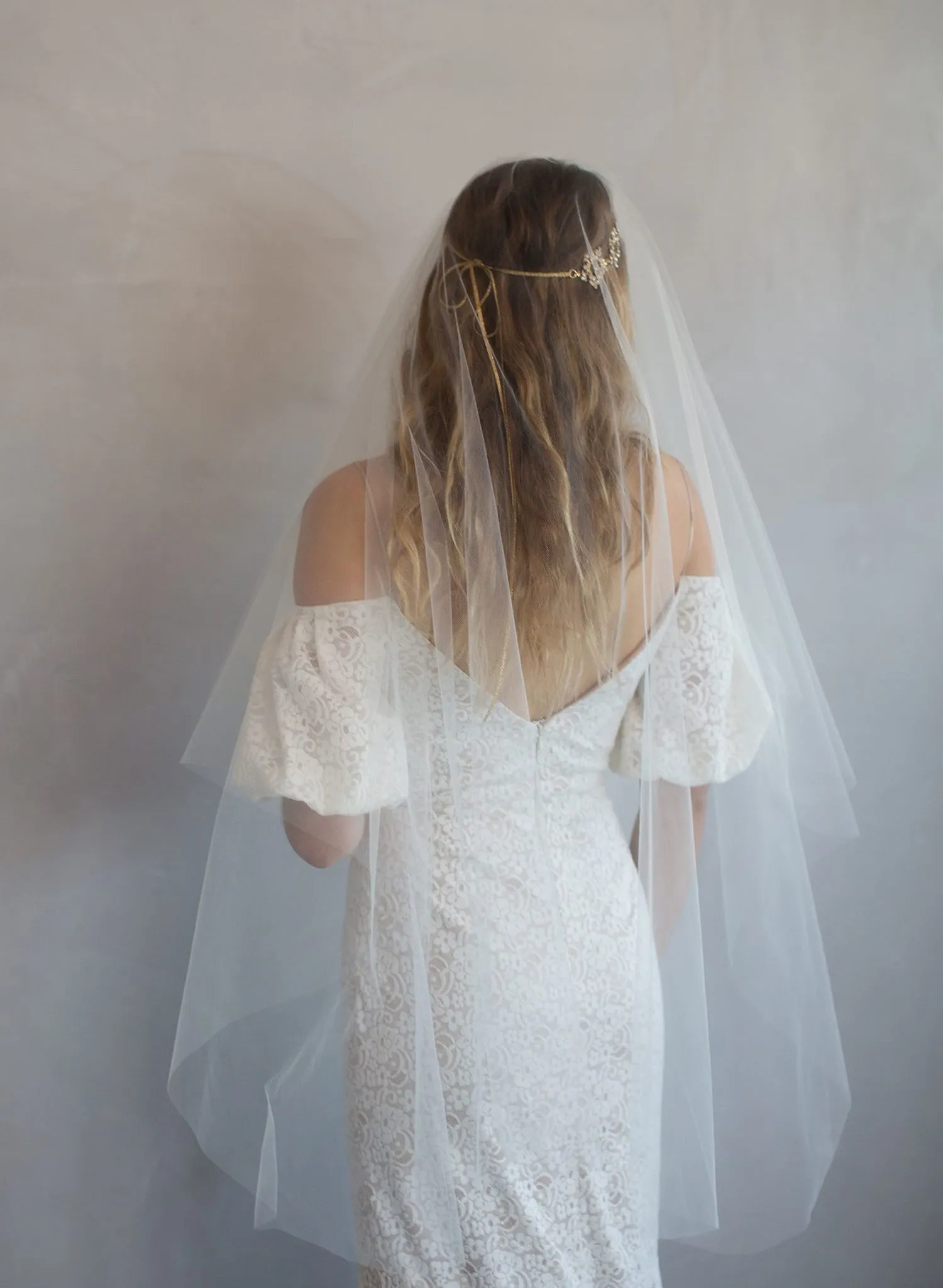 Simple subtle lift veil with blusher - Style #785