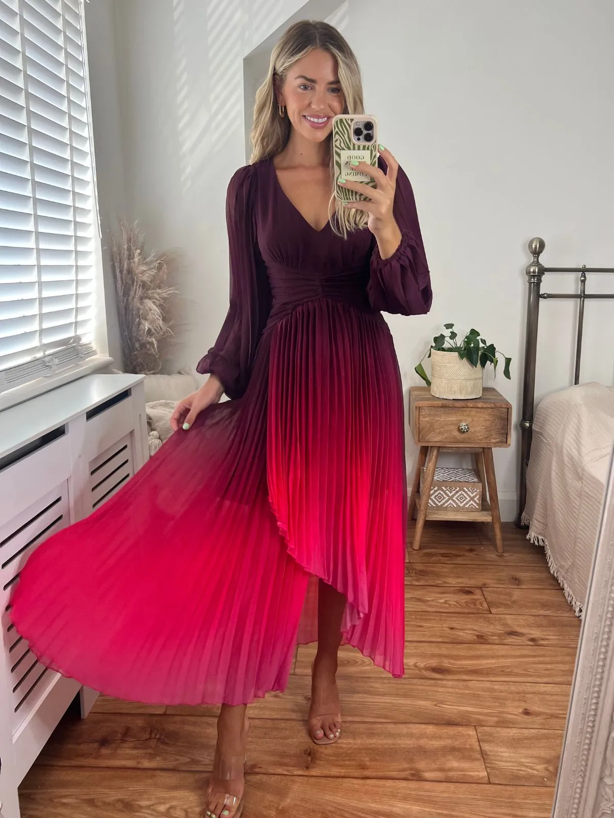 Toni Long Sleeved Pleated Maxi Dress / Mulberry & Pink Ombre